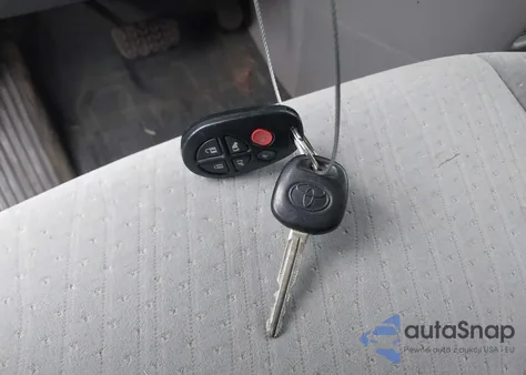 2015 Toyota Sienna Le 8 Passenger из США, поврежденный, VIN 5TDKK3DC0FS578517